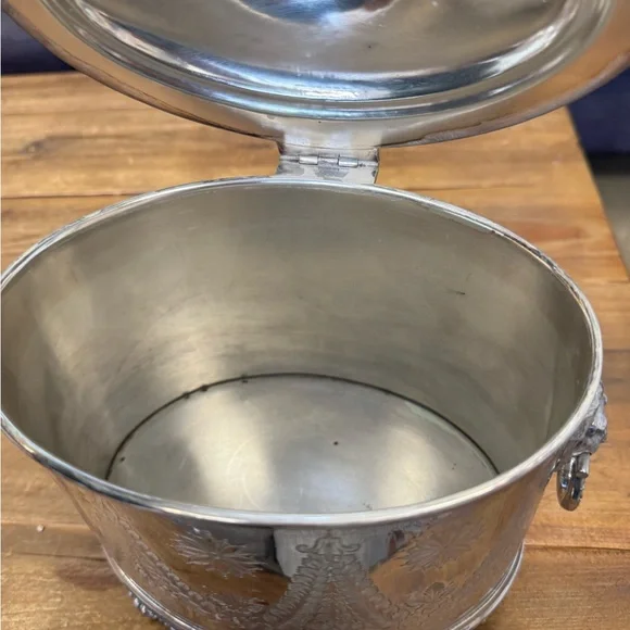 Stunning silver plated large footed bisc box with lions